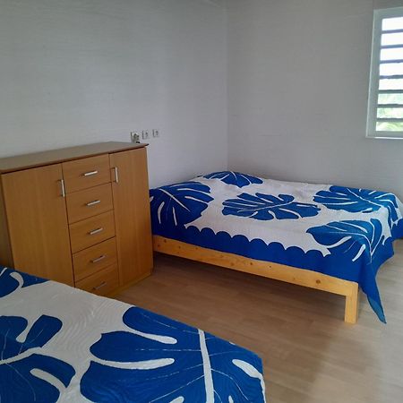 Mara'Ai Le Spot Tubuai Chambre Triple Taahueia Deluxe Sdb Privee Avec Piscine Mataura Exterior foto